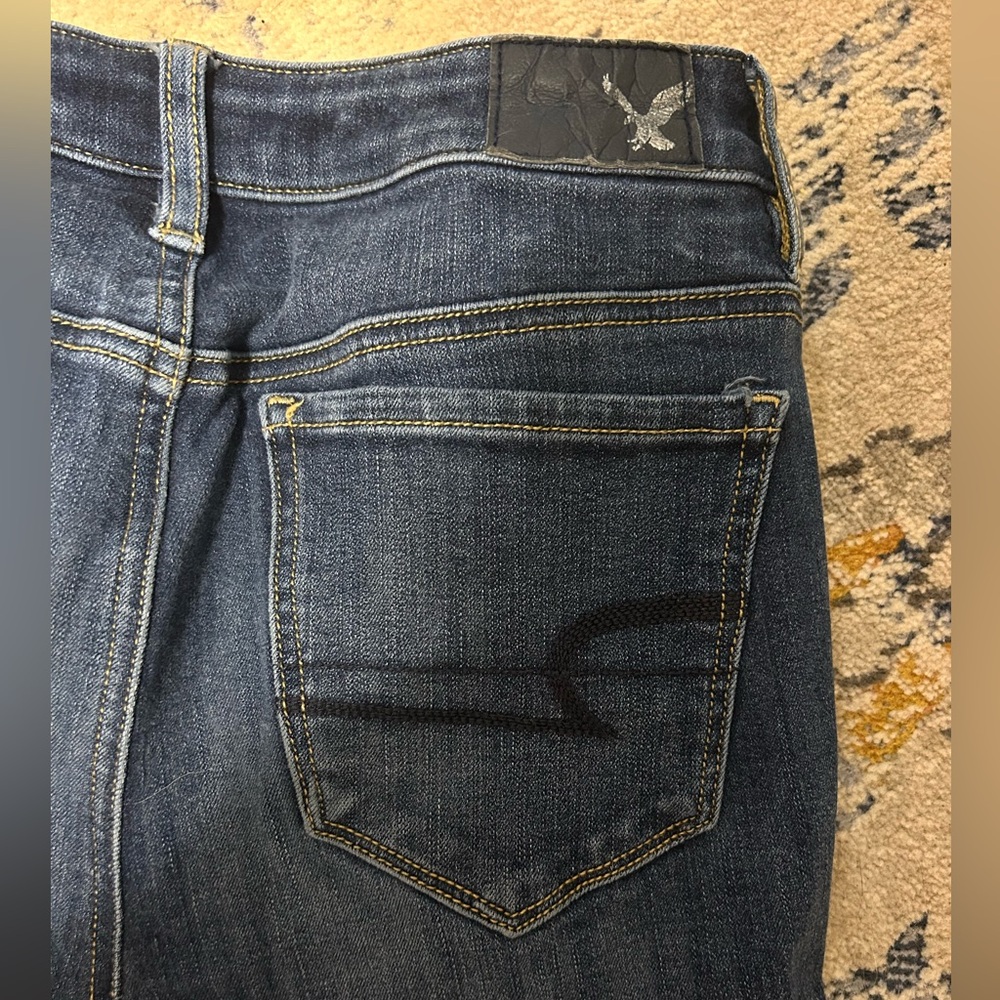 American Eagle Jeans - Size 0 - Picture 3 of 6
